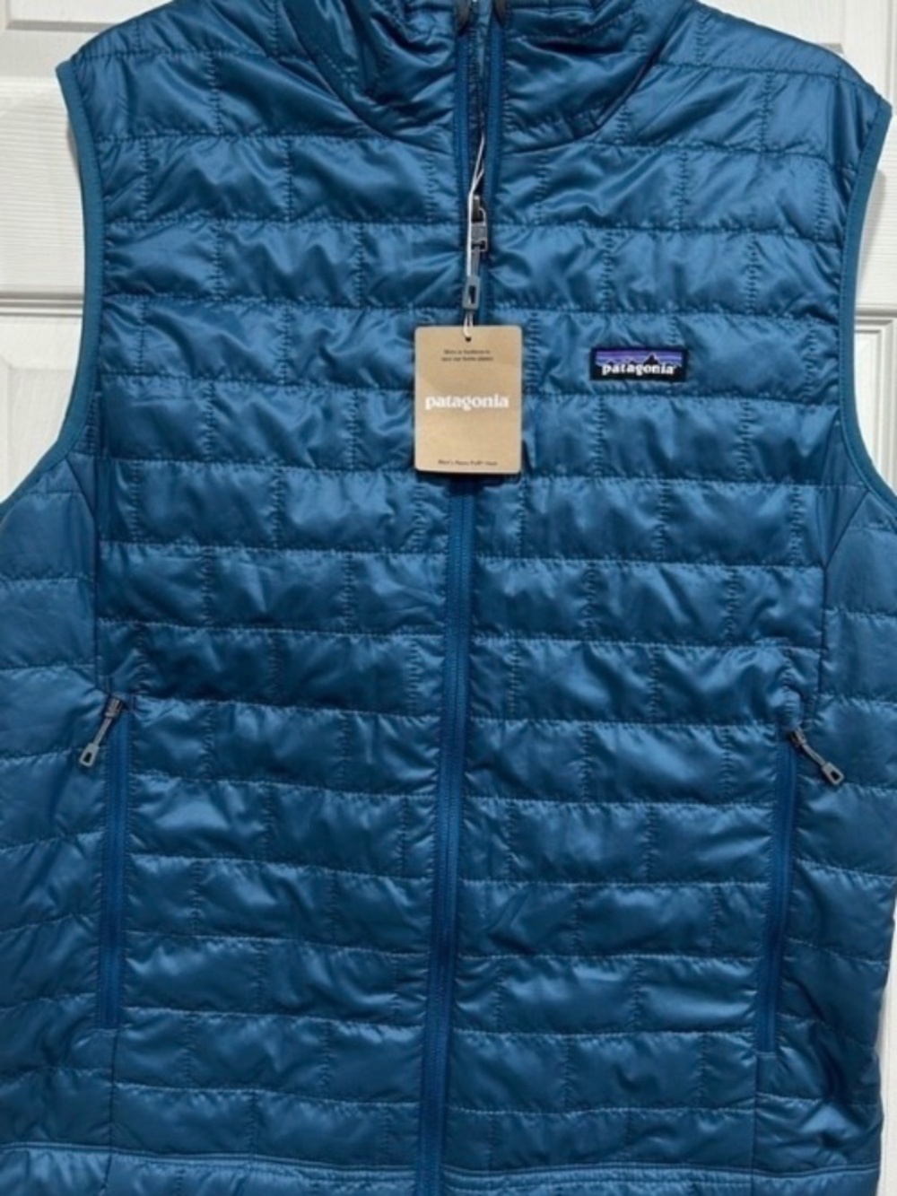 Patagonia Men's Medium Nano Puff Insulated Vest  Wavy Blue NWT Puffer